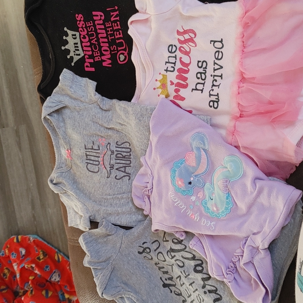5 graphic onesies for a baby girl